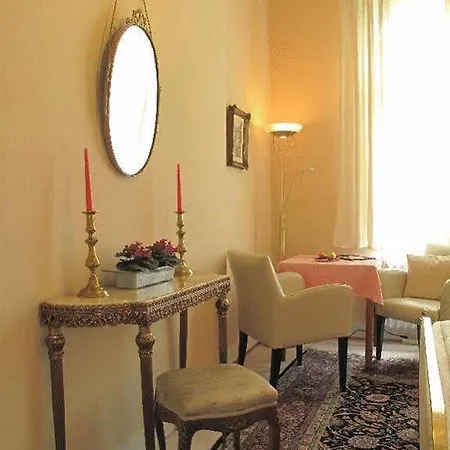 Pensionat Villa Flora Hotel 3*